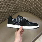 LOUIS VUITTON TRAINER SNEAKERS