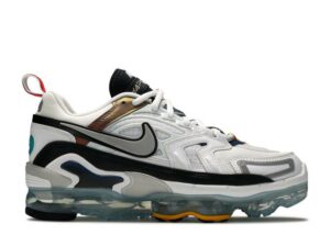 AIR VAPORMAX EVO 'EVOLUTION OF ICONS'