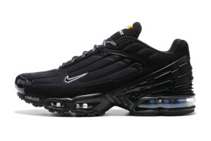 AIR MAX PLUS TN 3 'HALF RAINBOW'