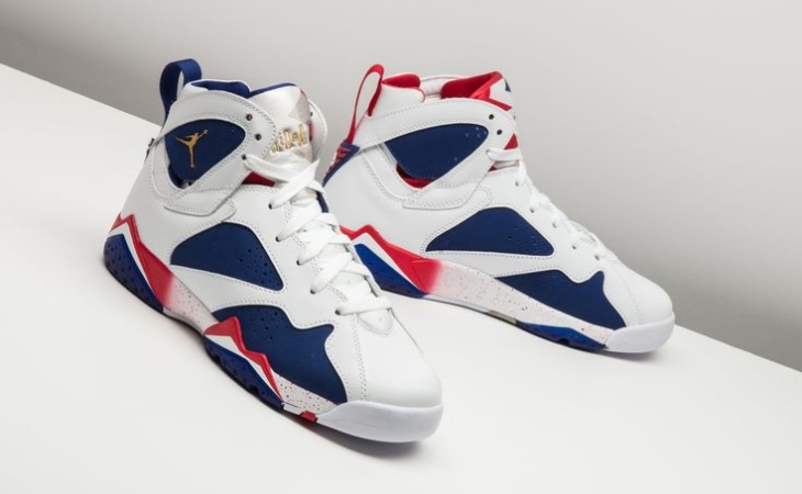 JORDAN RETRO 7